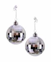 Carnavalskleding oorbellen zilveren discobal als hanger helmond