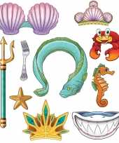 Carnavalskleding photobooth props zeemeerminnen thema feestje helmond